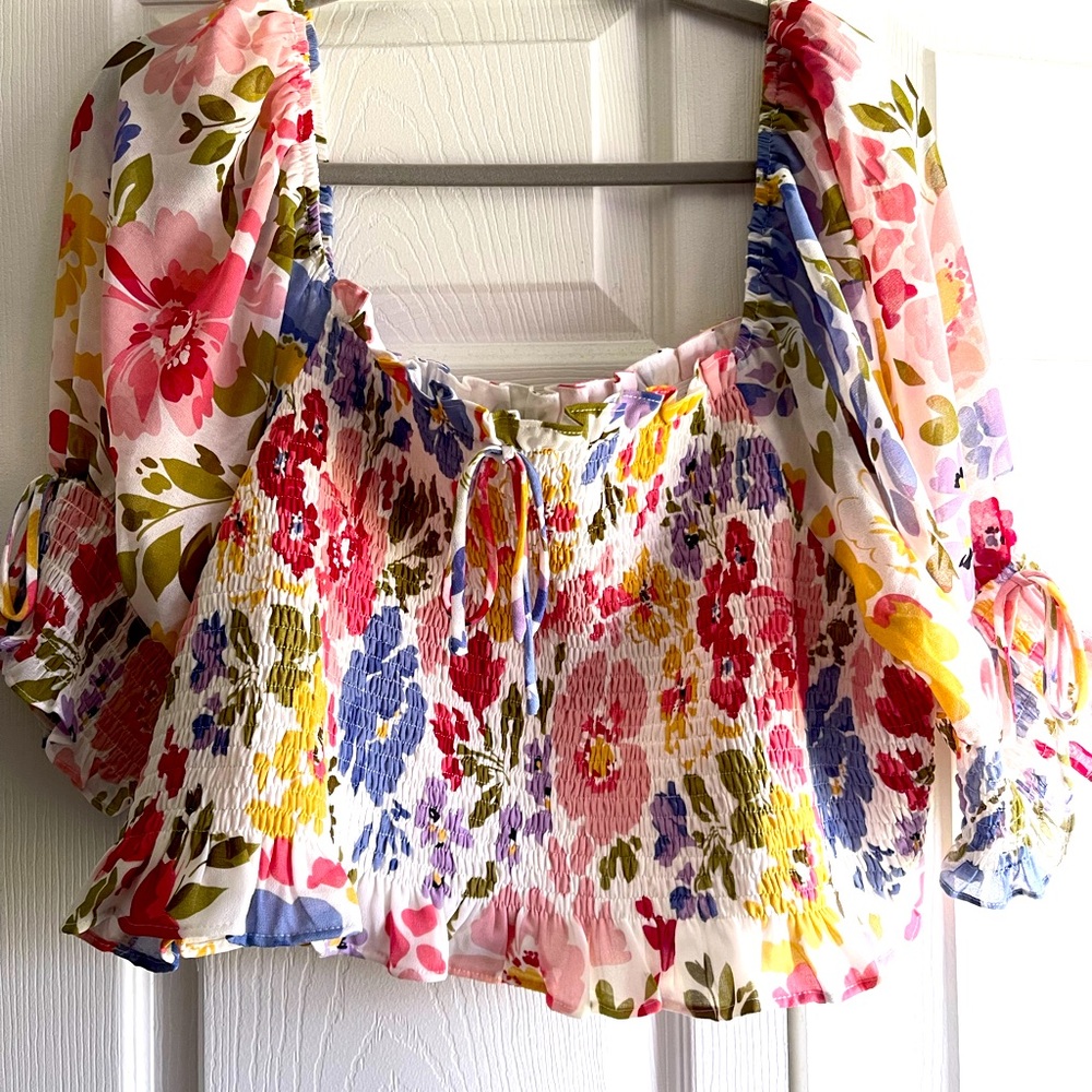 Arula Crop Top